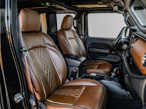 Used 2021 Jeep Wrangler Unlimited Rubicon image 57