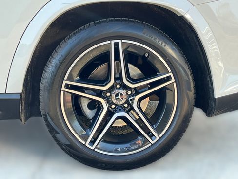 Used 2023 Mercedes-Benz GLS 450 4MATIC image 6