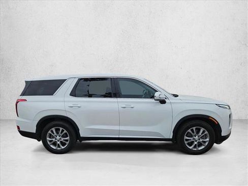 Used 2022 Hyundai Palisade SE w/ Cargo Package FWD image 4