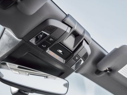 Used 2022 Porsche 911 Turbo S image 73