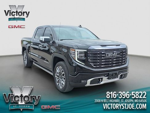 Used 2024 GMC Sierra 1500 Denali Ultimate AWD/4WD image 1