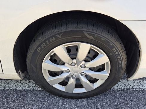 Used 2007 Toyota Camry CE image 16