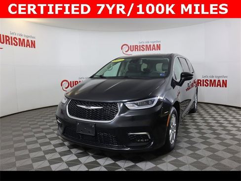 Used 2023 Chrysler Pacifica Touring-L image 1