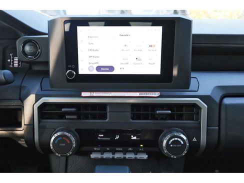 Used 2024 Toyota Tacoma SR image 22