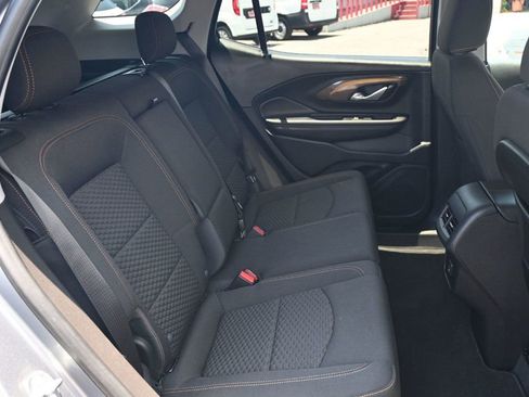 Used 2020 GMC Terrain SLE image 15