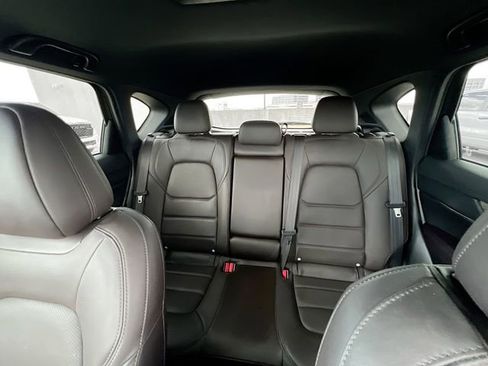 Used 2019 MAZDA CX-5 Signature image 26