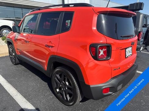 Used 2021 Jeep Renegade Latitude AWD/4WD image 12