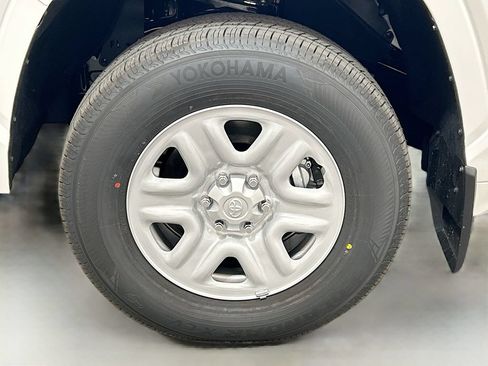 New 2026 Toyota Tundra SR AWD/4WD image 26