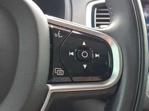 Used 2022 Volvo XC90 T8 Inscription AWD/4WD image 24