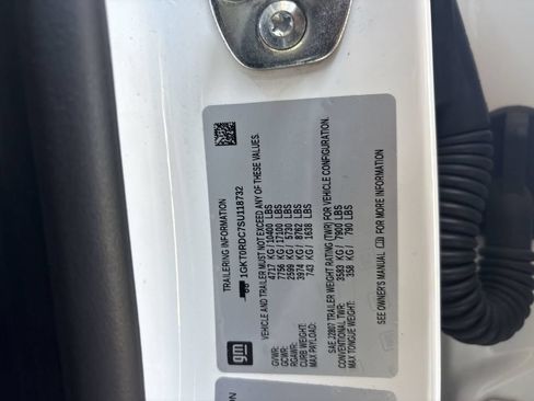 Certified 2025 GMC Hummer EV 3X AWD/4WD image 35