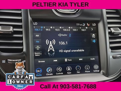 Used 2018 Chrysler 300 S w/ 300S Premium Group image 42