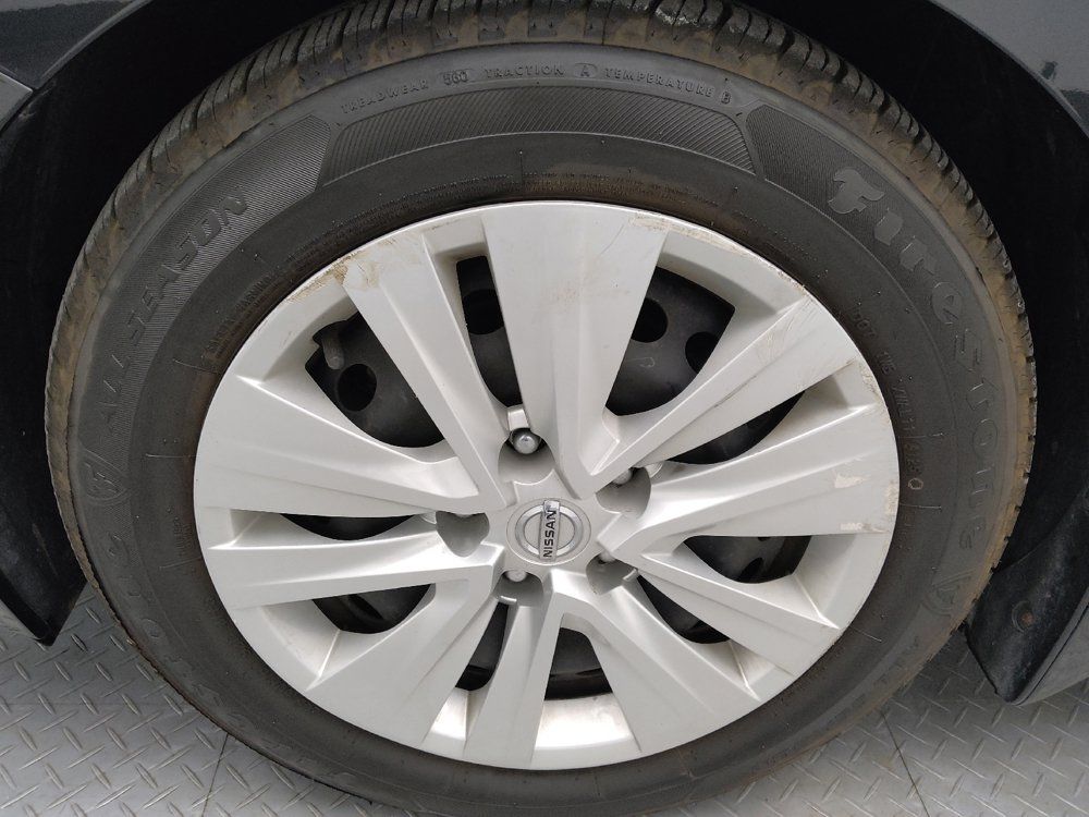 Used 2021 Nissan Sentra S FWD image 31