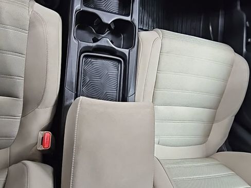 Used 2019 Honda CR-V EX image 19