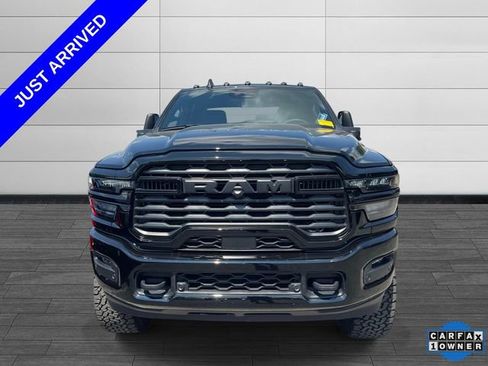Used 2025 RAM 2500 Big Horn AWD/4WD image 8