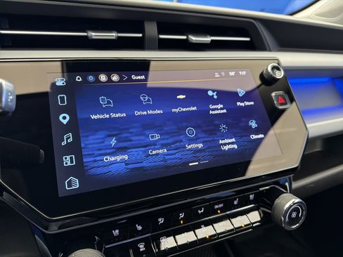 New 2027 Chevrolet Bolt RS FWD image 19