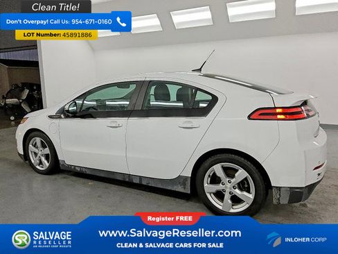Used 2014 Chevrolet Volt w/ Enhanced Safety Package 1 FWD image 3