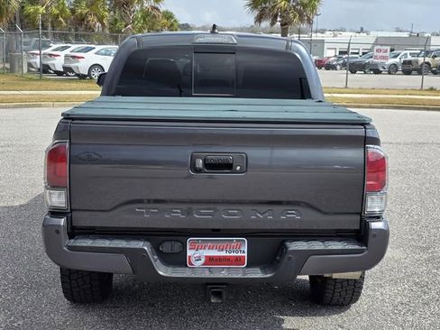 Certified 2020 Toyota Tacoma Limited image 3