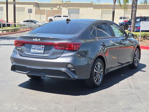 Used 2023 Kia Forte LXS FWD image 10