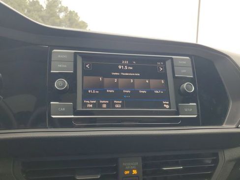 Used 2019 Volkswagen Jetta SE image 29