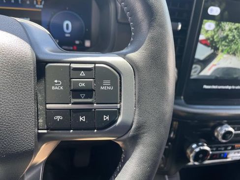 Used 2024 Ford F150 Lariat AWD/4WD image 37