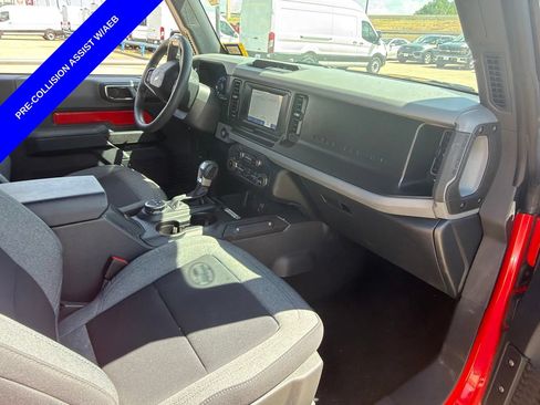 Used 2022 Ford Bronco 2-Door AWD/4WD image 11