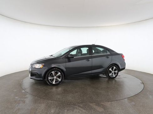 Used 2020 Chevrolet Sonic Premier image 4