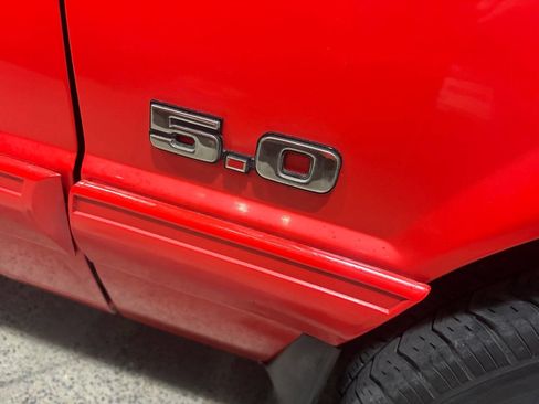 Used 1992 Ford Mustang LX image 26