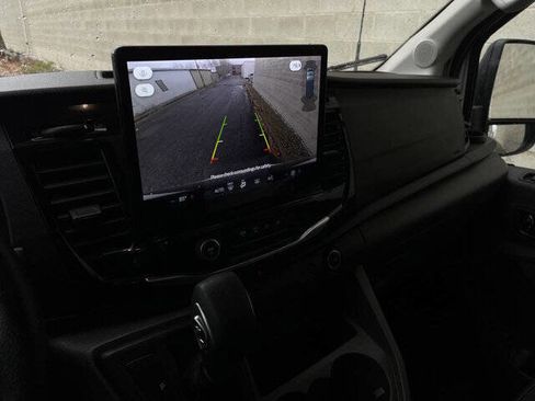 Used 2023 Ford Transit 350 XLT image 12