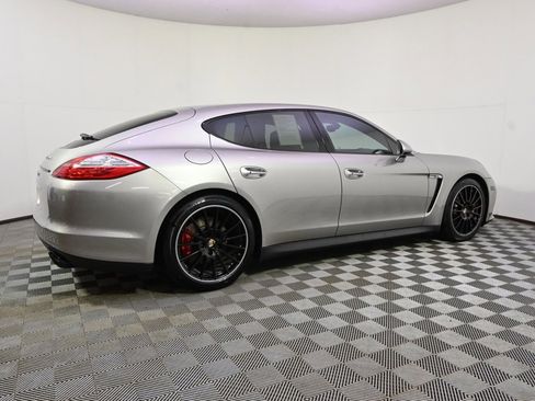 Used 2013 Porsche Panamera GTS image 7