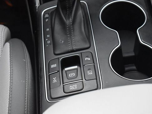 Certified 2020 Kia Sorento SX image 24