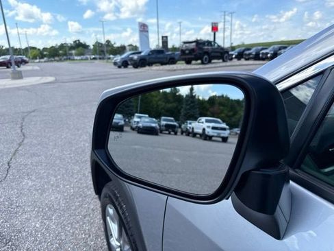 Used 2024 Toyota RAV4 XLE Premium w/ Weather Package AWD/4WD image 7