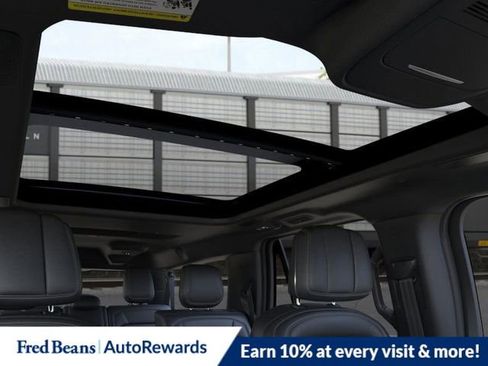 New 2025 Lincoln Navigator L Reserve w/ Jet Appearance Package image 24