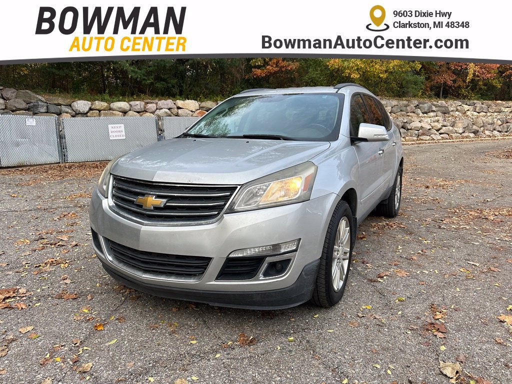 Used 2015 Chevrolet Traverse LT w/ Style and Technology Package AWD/4WD image 1