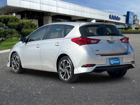 Used 2017 Toyota Corolla iM w/ Carpet Mat Package image 7