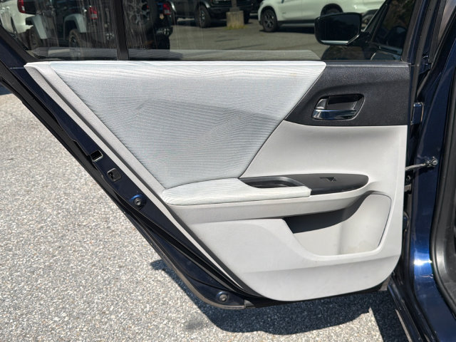 Used 2016 Honda Accord LX image 23
