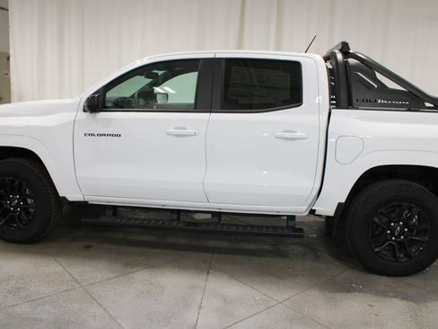 New 2025 Chevrolet Colorado Z71 w/ Midnight Edition AWD/4WD image 5