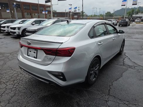Used 2020 Kia Forte EX w/ EX Special Edition FWD image 7