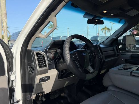 Used 2017 Ford F350 XL w/ Power Equipment Group AWD/4WD image 10