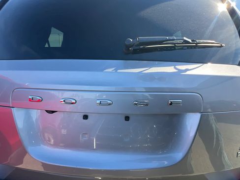 Used 2019 Dodge Grand Caravan SXT image 19