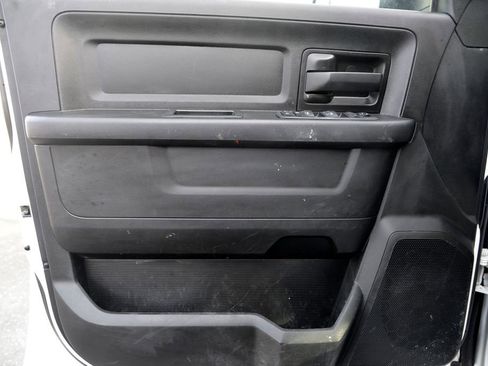 Used 2021 RAM 2500 Tradesman w/ Chrome Appearance Group AWD/4WD image 15