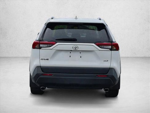 Used 2024 Toyota RAV4 XLE w/ Convenience Package FWD image 6