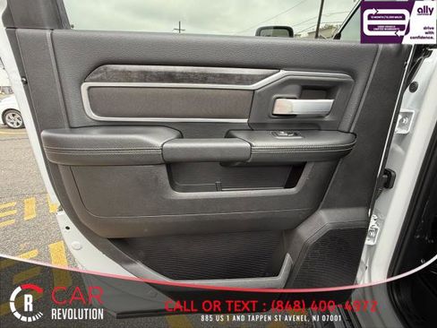 Used 2024 RAM 3500 Big Horn image 42