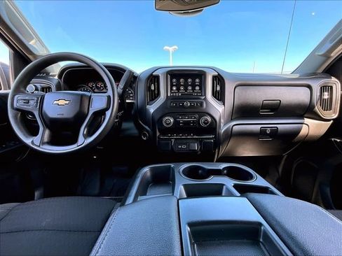 Used 2023 Chevrolet Silverado 1500 Custom AWD/4WD image 21