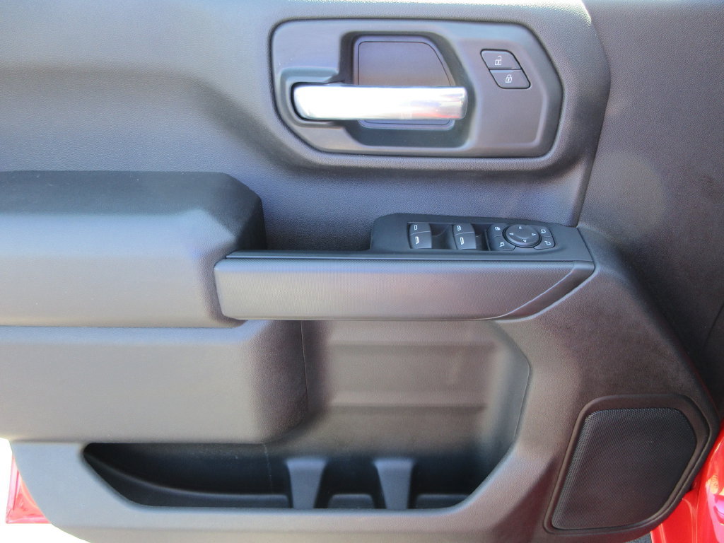 Certified 2024 Chevrolet Silverado 2500 Custom w/ Custom Convenience Package AWD/4WD image 26