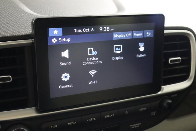 Used 2024 Hyundai Venue SEL FWD image 30