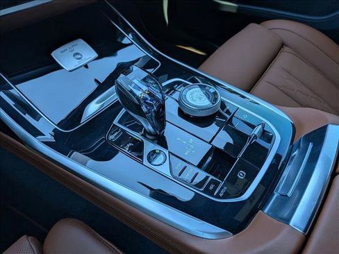 New 2026 BMW ALPINA XB7 AWD/4WD image 13