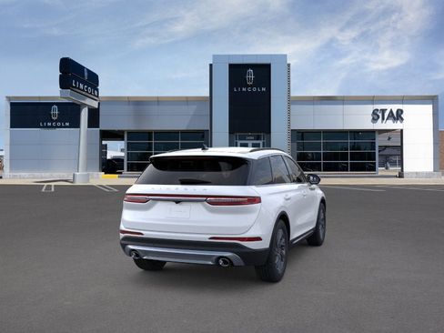 New 2026 Lincoln Corsair Premiere w/ Rear Removable Package Tray AWD/4WD image 8
