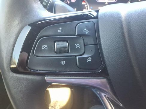 Used 2024 Buick Enclave Avenir w/ Avenir Technology Package image 26