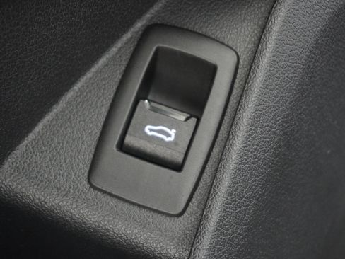 Used 2024 BMW X1 xDrive28i w/ Convenience Package image 14