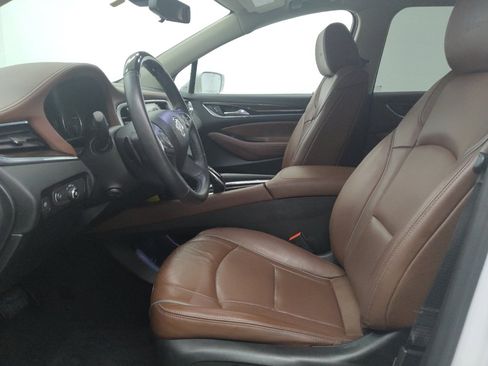Used 2019 Buick Enclave Avenir w/ Avenir Technology Package AWD/4WD image 17